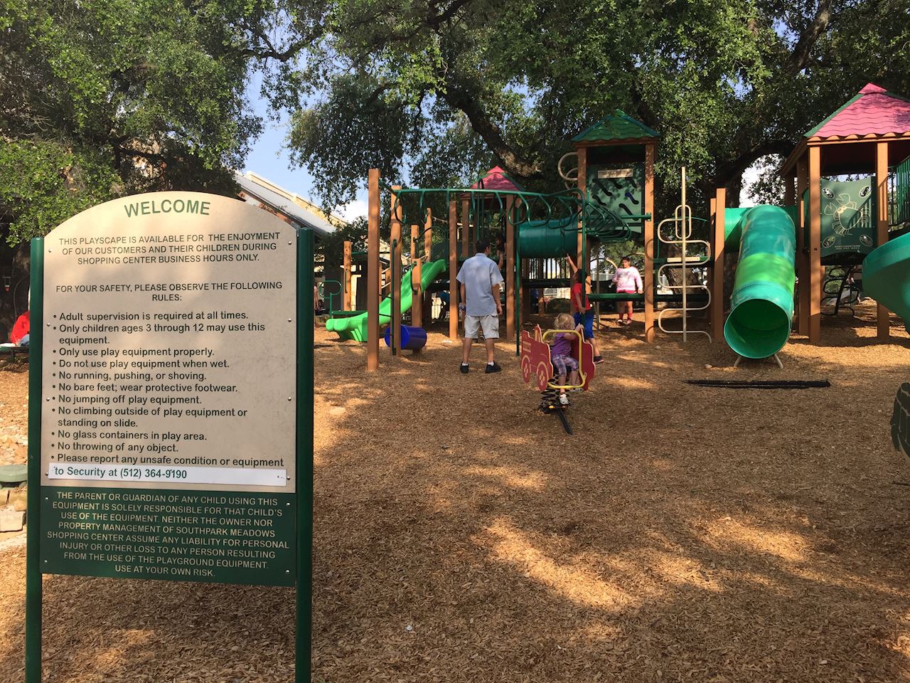 SouthPark Mall Attracts Families with Big Outdoor Playground