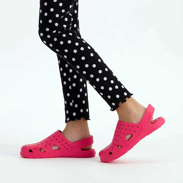 totes Kids Splash & Play Clog