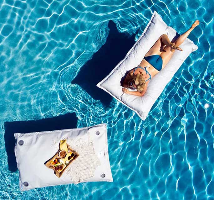 Ledge Laze Pillow