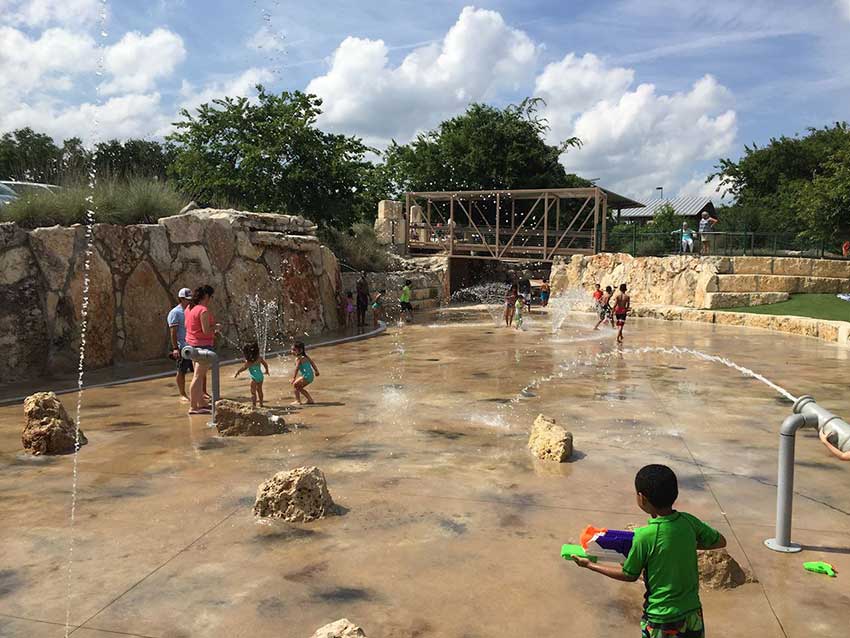 Splash Pads in and Around Austin